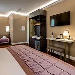 Hotel Bw Premier Collection Chc Continental 4*