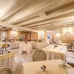 Hotel Bw Premier Collection Chc Continental 4*