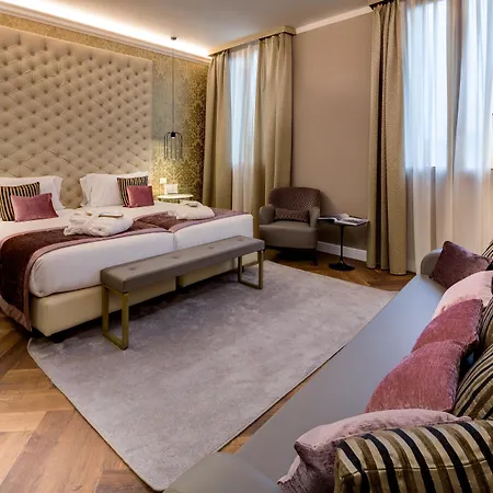 Bw Premier Collection Chc Continental Hotel 4*