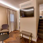 Chc洲际bw精选酒店 4*