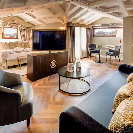 Bw Premier Collection Chc Continental Hotel 4*